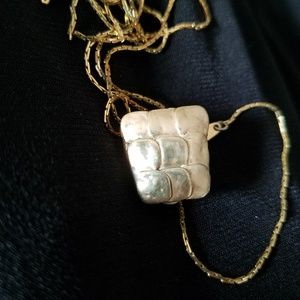 Rare find! Signed! Authentic Vaubel 18k